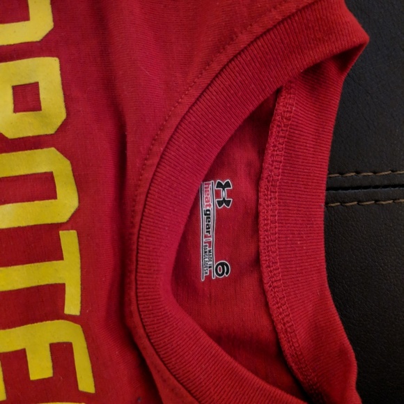 Under armour and starter tees - Picture 2 of 3